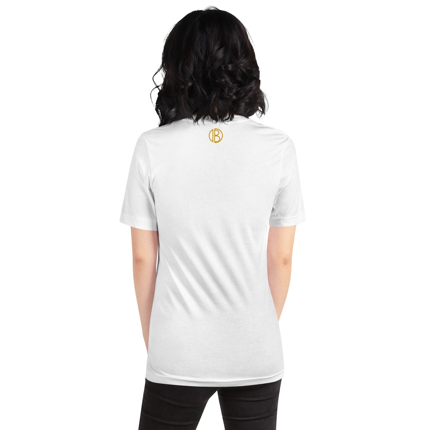 Signature golden logo of Ilaria Berenice printed on the back of the limited edition t-shirt.