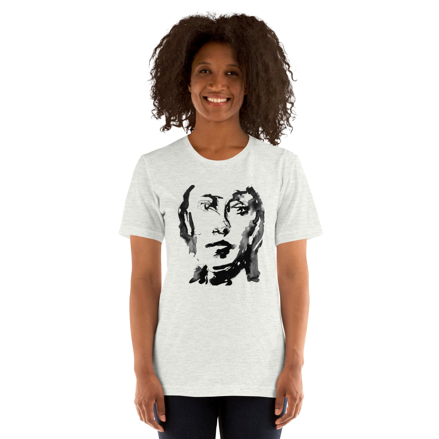Minimalist black and white abstract face on t-shirt – calm and introspective mood – Ilaria Berenice design.