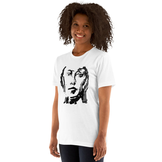 Minimalist black and white abstract face on t-shirt – calm and introspective mood – Ilaria Berenice design.