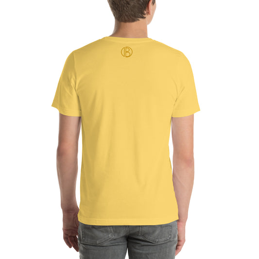 Signature golden logo of Ilaria Berenice printed on the back of the limited edition t-shirt.